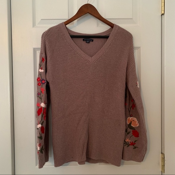 Floral Embroidered V Neck Sweater - Picture 2 of 4